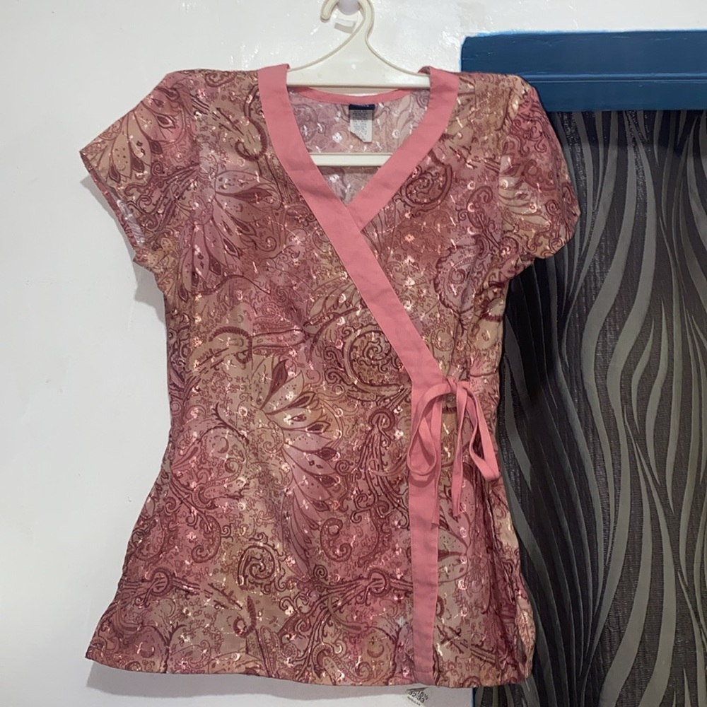 Pink Scrub Size Medium - Picture 6 of 7